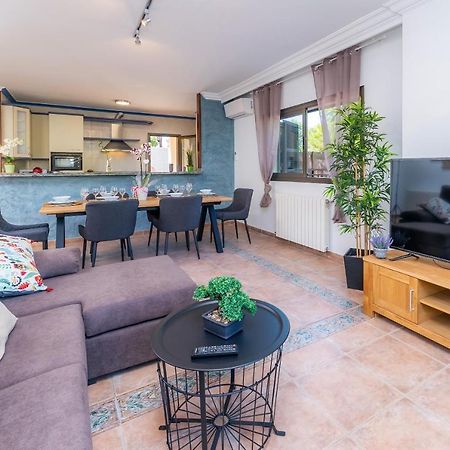 Casa Jordi Villa กันปิกาฟอร์ต ภายนอก รูปภาพ