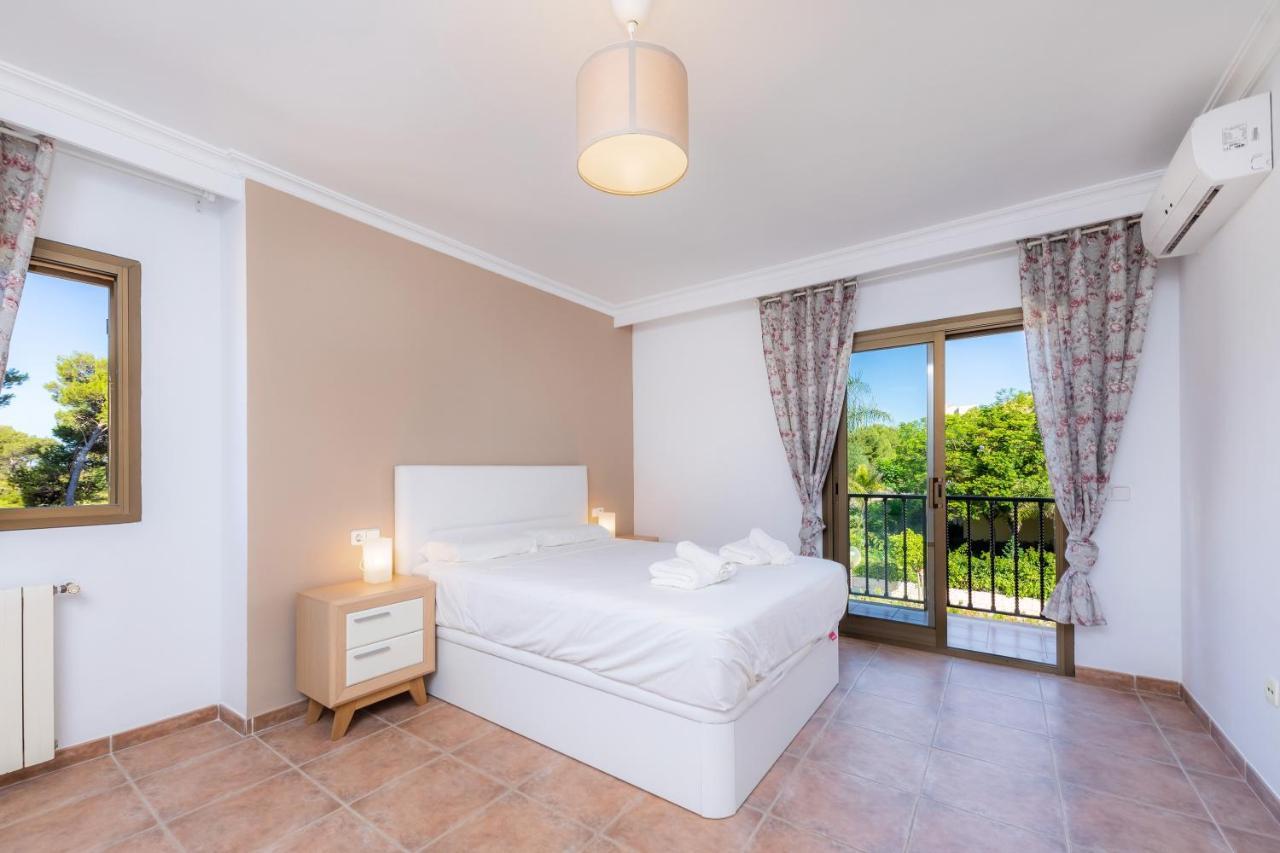 Casa Jordi Villa กันปิกาฟอร์ต ภายนอก รูปภาพ