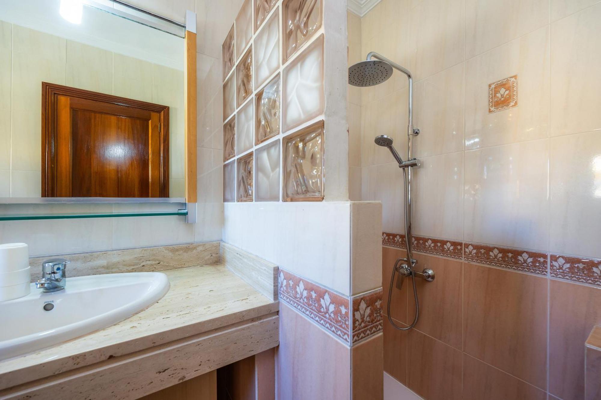 Casa Jordi Villa กันปิกาฟอร์ต ภายนอก รูปภาพ
